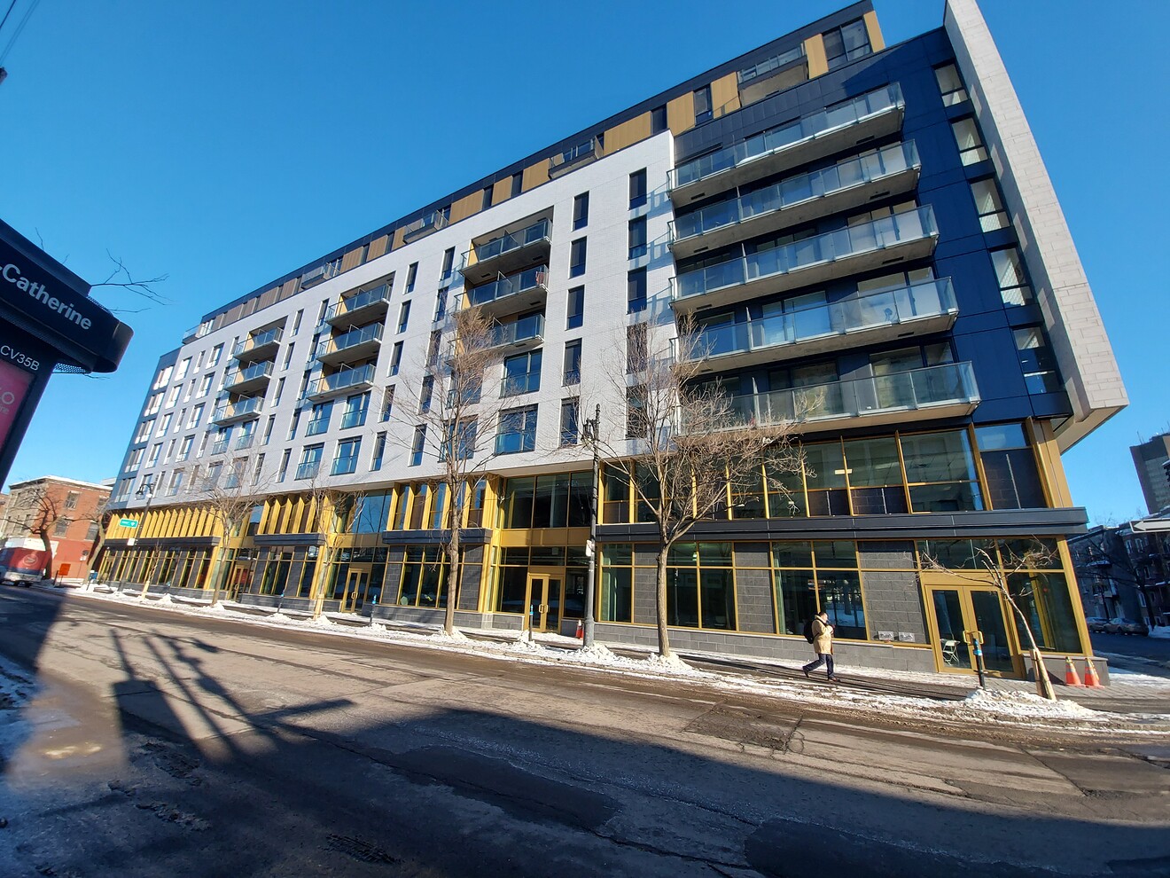 Le Bourbon 9 étages (2021) Projets terminés Agora Montréal