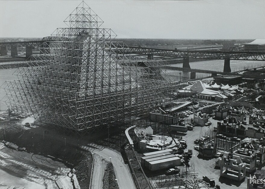 06M_P833S4D1130_0084_1