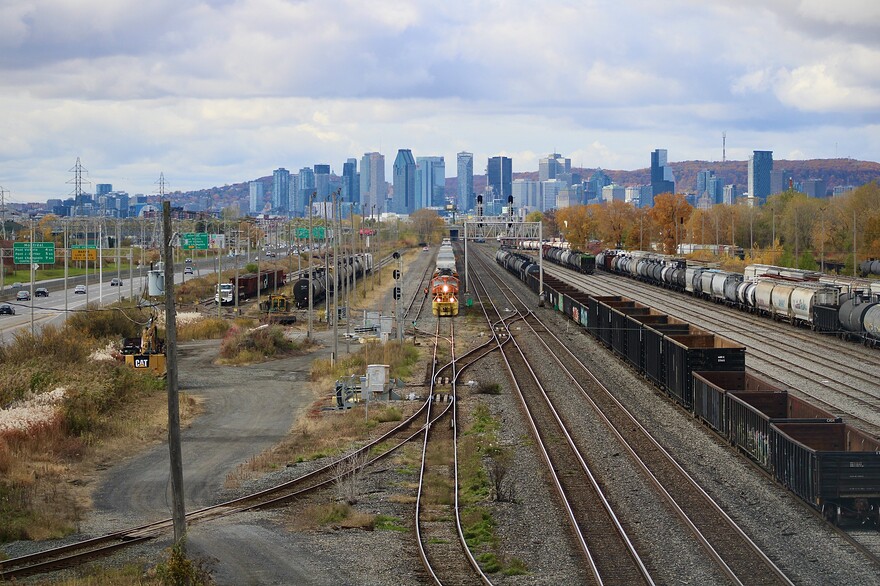 1AF60209-31C9-4A05-897F-E72E97212701_1_102_a