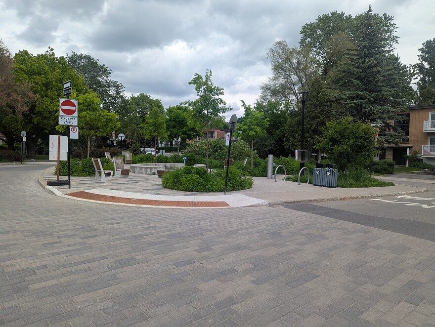PXL_20250605_172401104