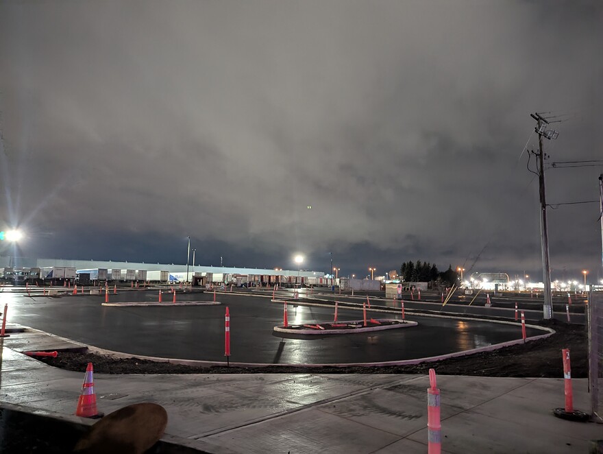 PXL_20251104_030431298