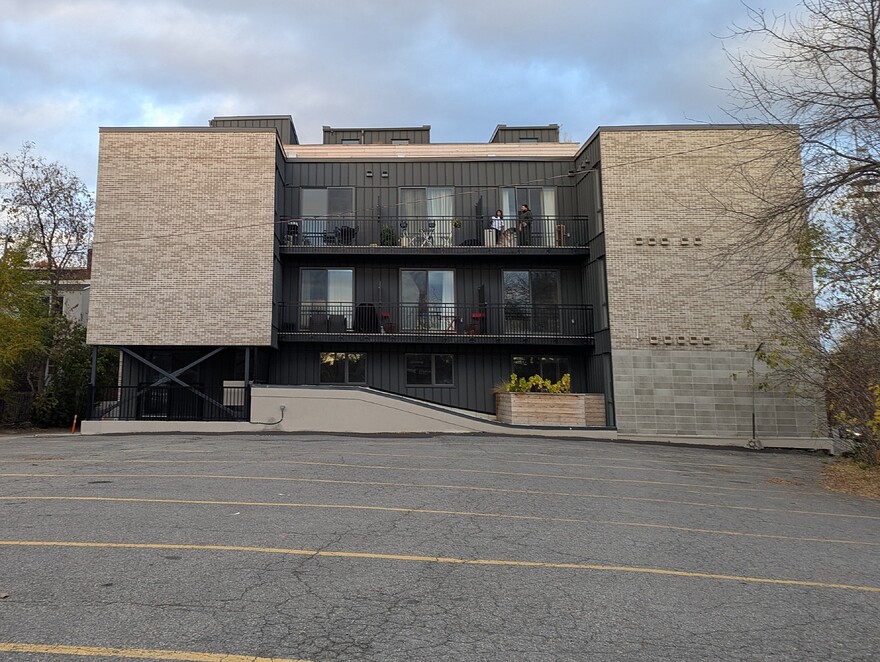 PXL_20251102_211605186 - Copy