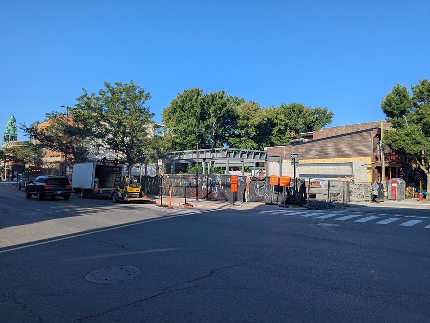 PXL_20250821_121857343