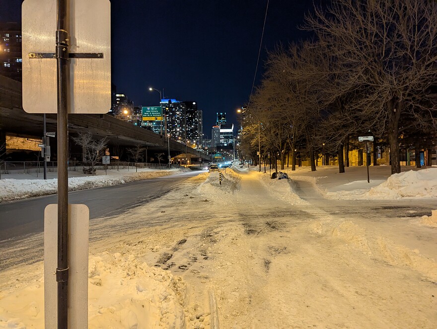 PXL_20250220_043346906