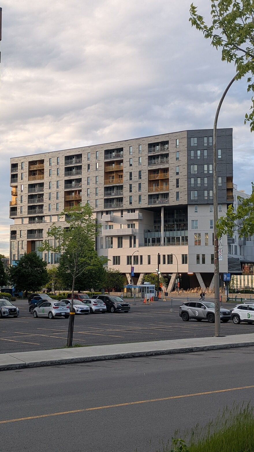 PXL_20250525_231657085.MP