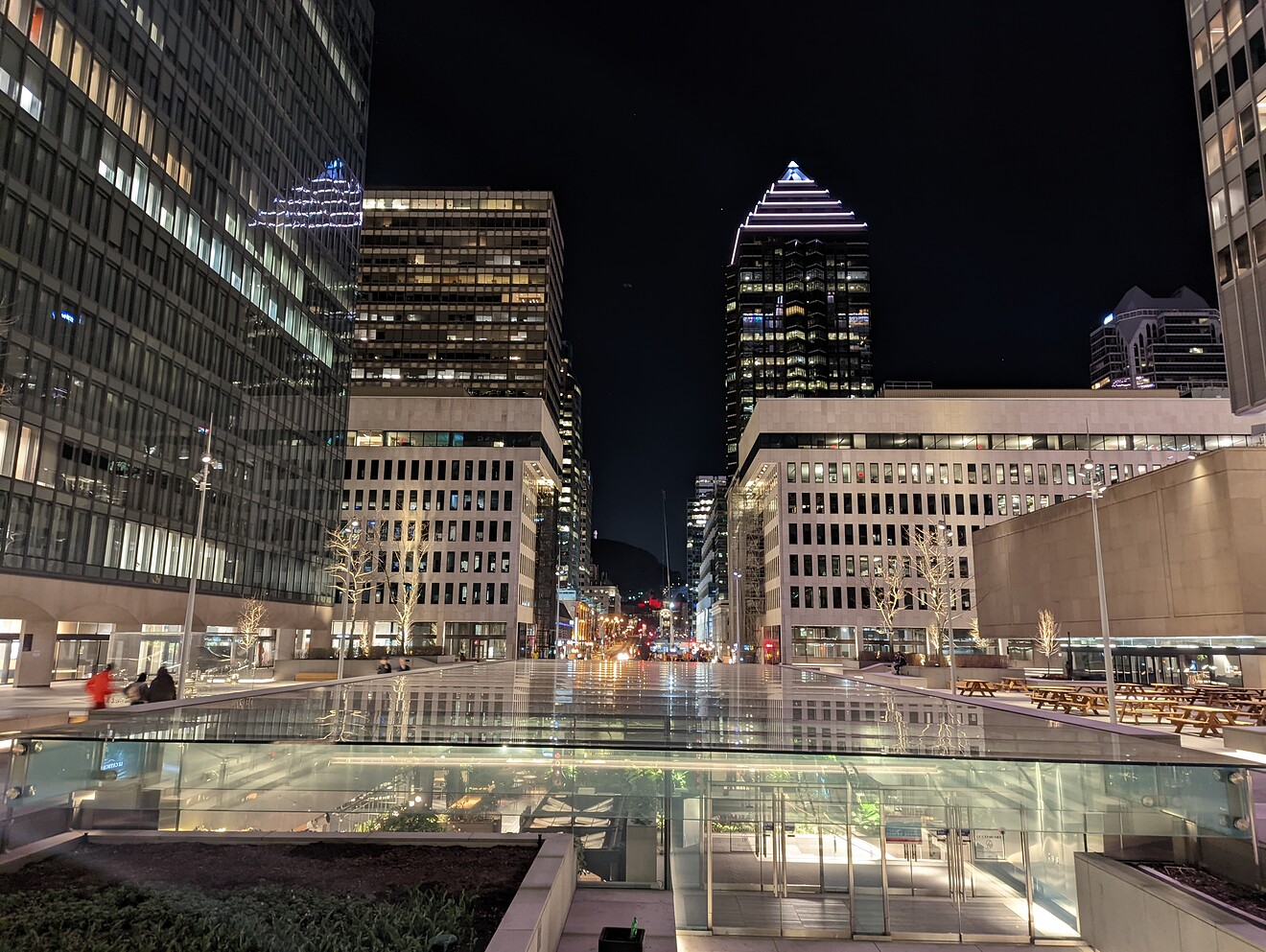 Aménagements urbains spécifiques au centreville de Montréal