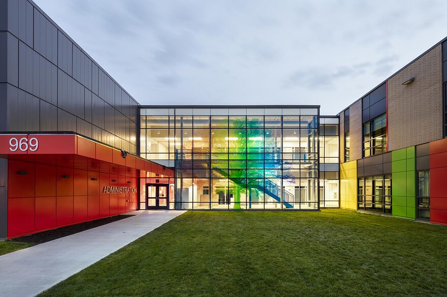 bergeron-thouin-associes-realisation-education-ecole-primaire-louis-laberge-03