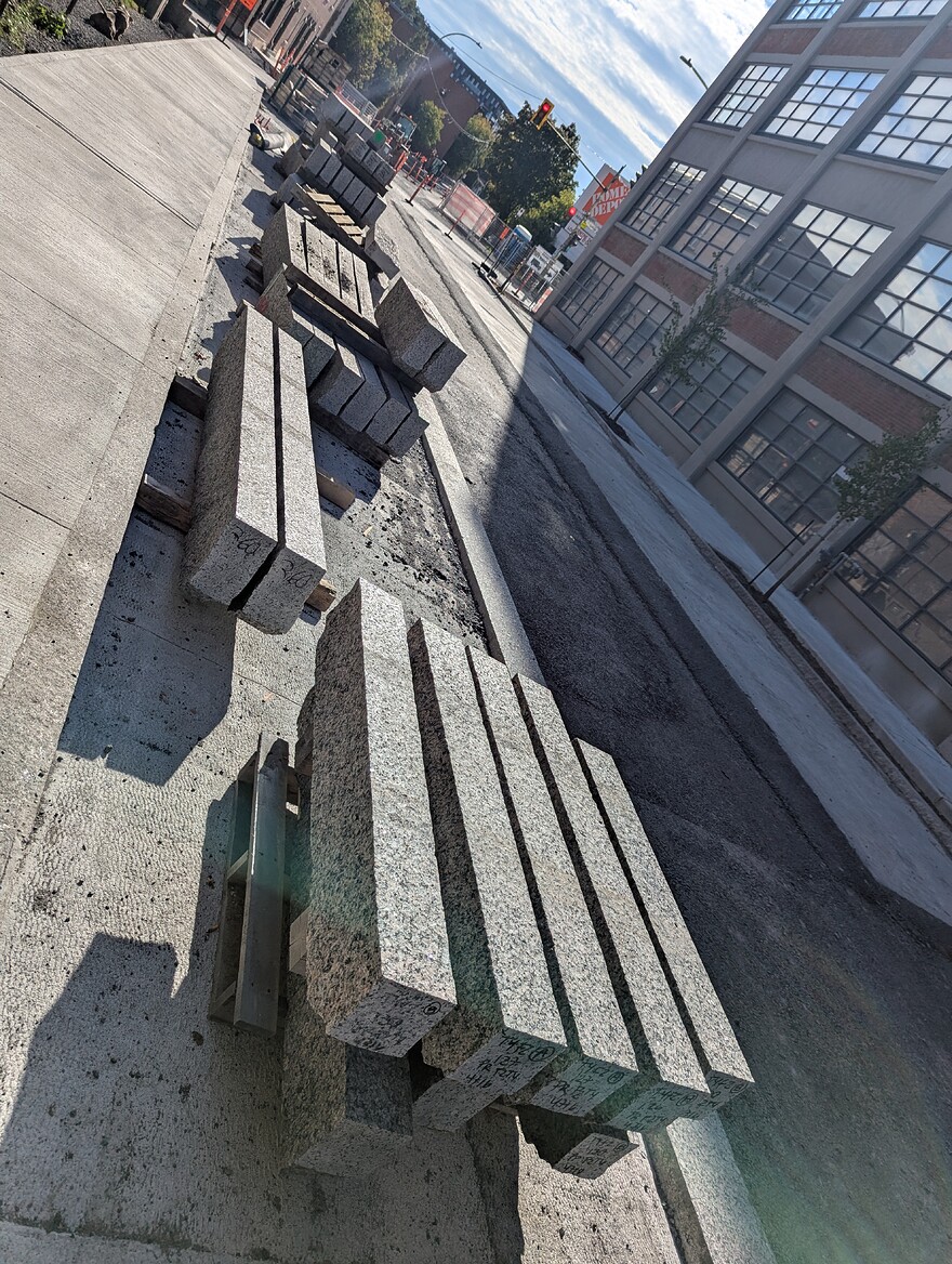 PXL_20250913_195349827