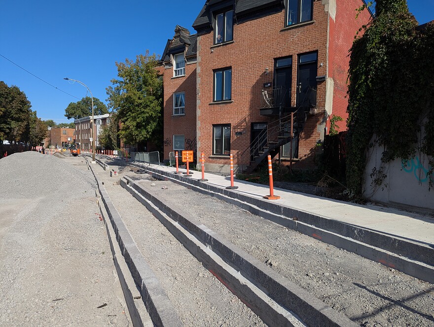 PXL_20250913_195627480