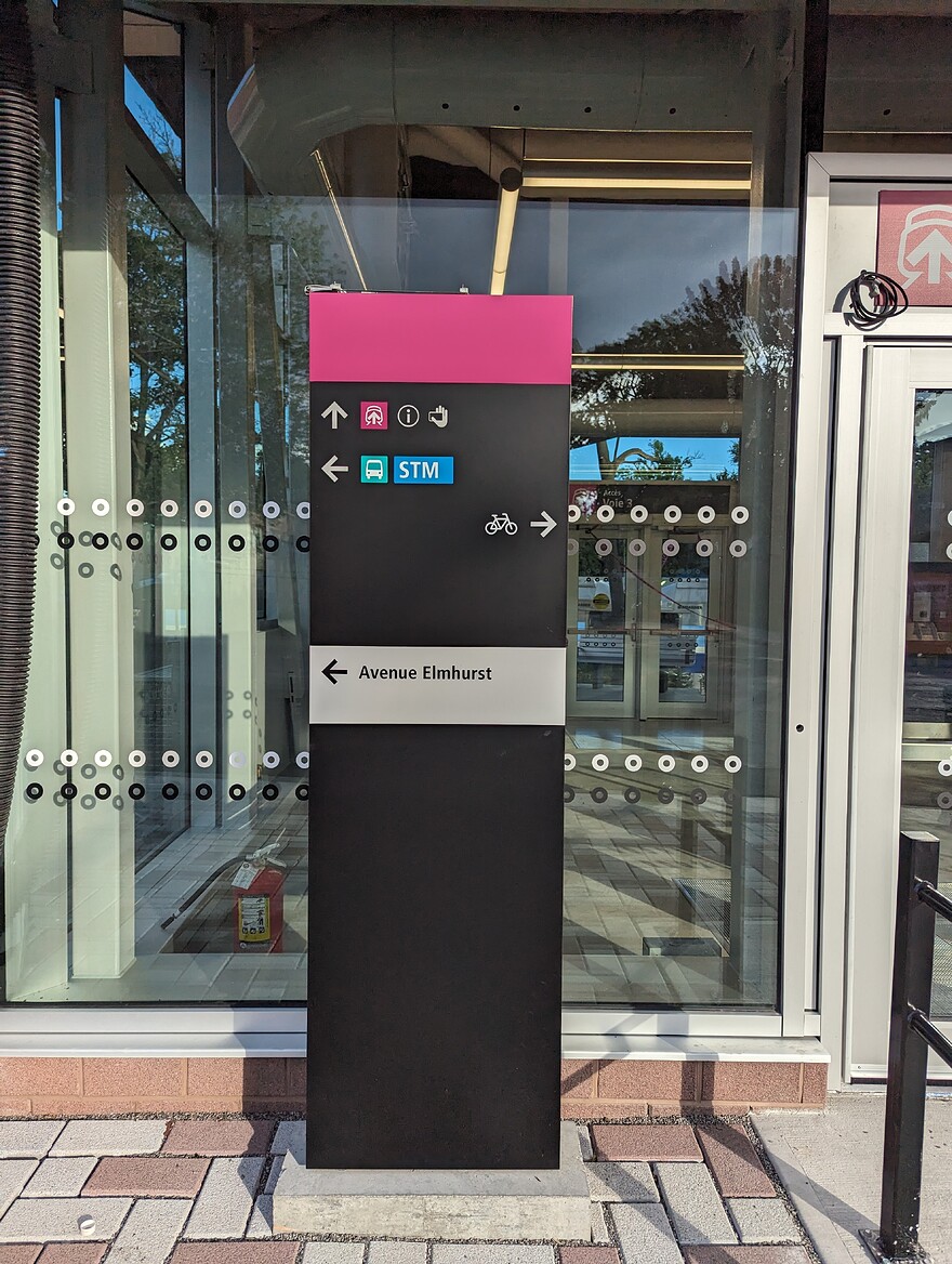 PXL_20230822_215648230