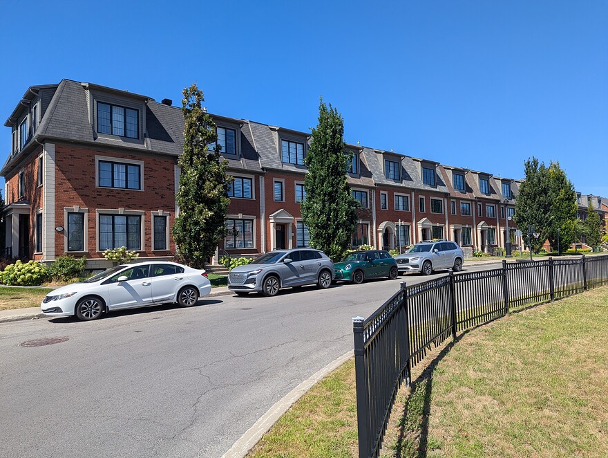 PXL_20250815_181003454