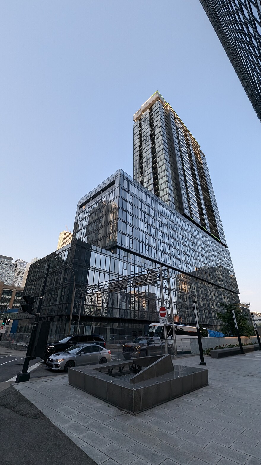 PXL_20250611_224351065