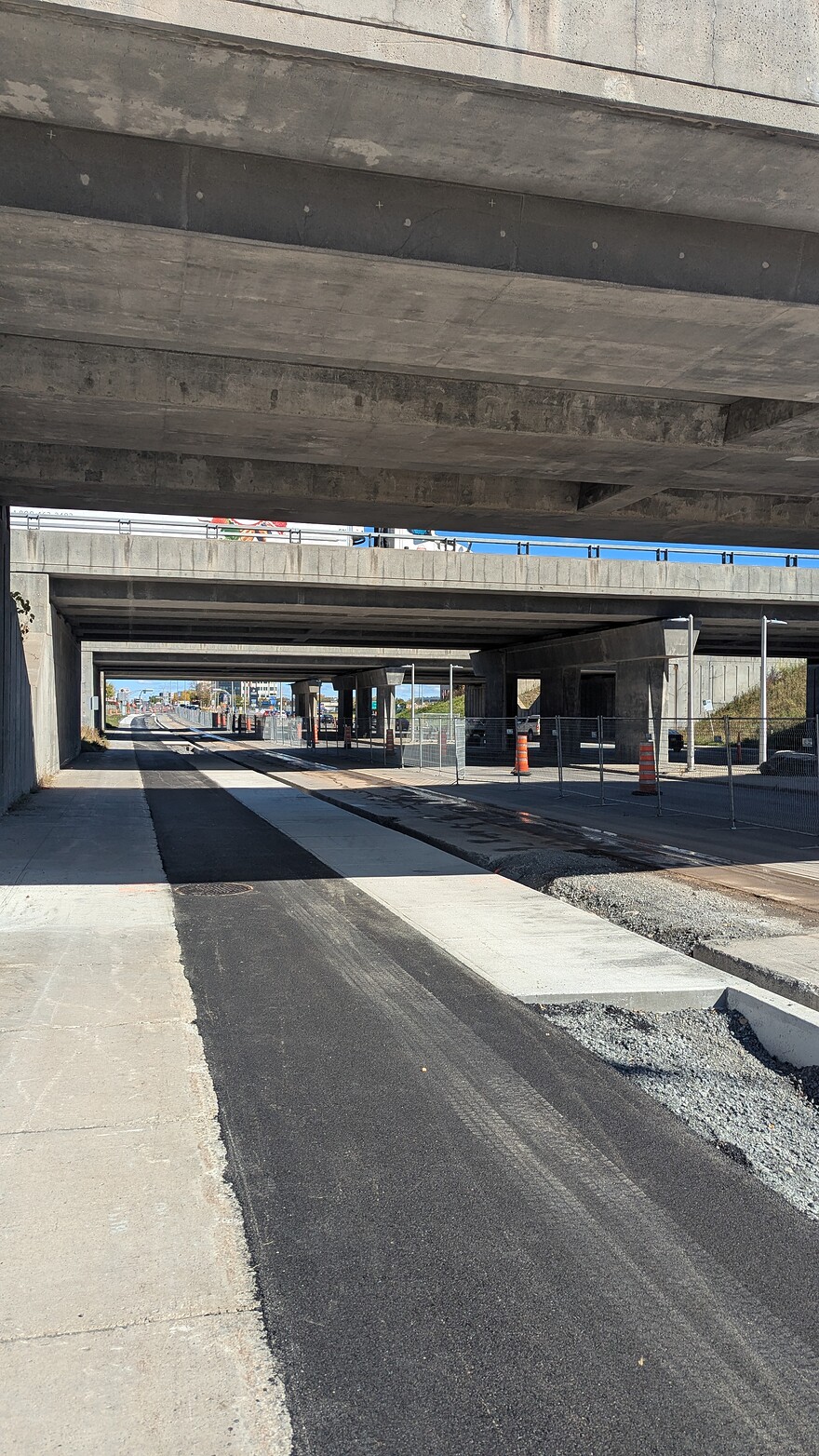 PXL_20251009_170200866