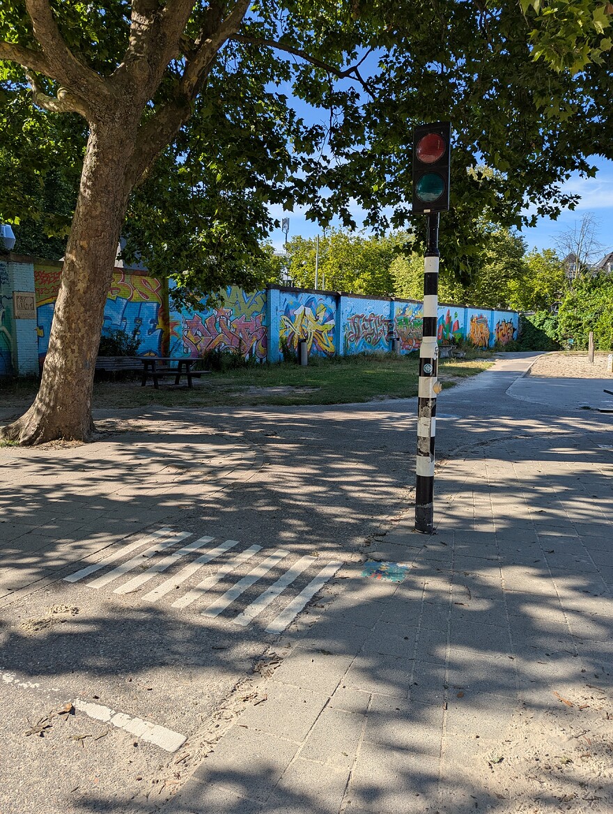 PXL_20250703_161155392