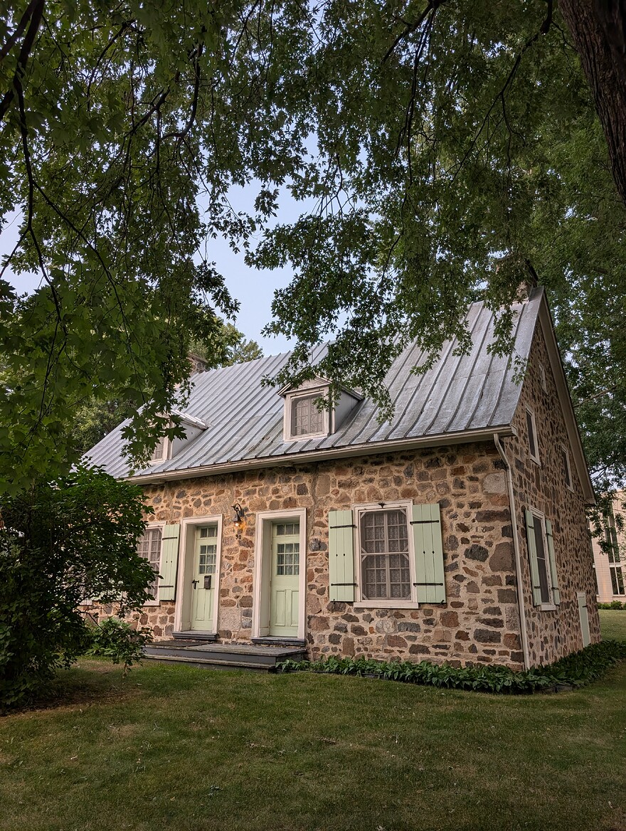 PXL_20250804_233250223