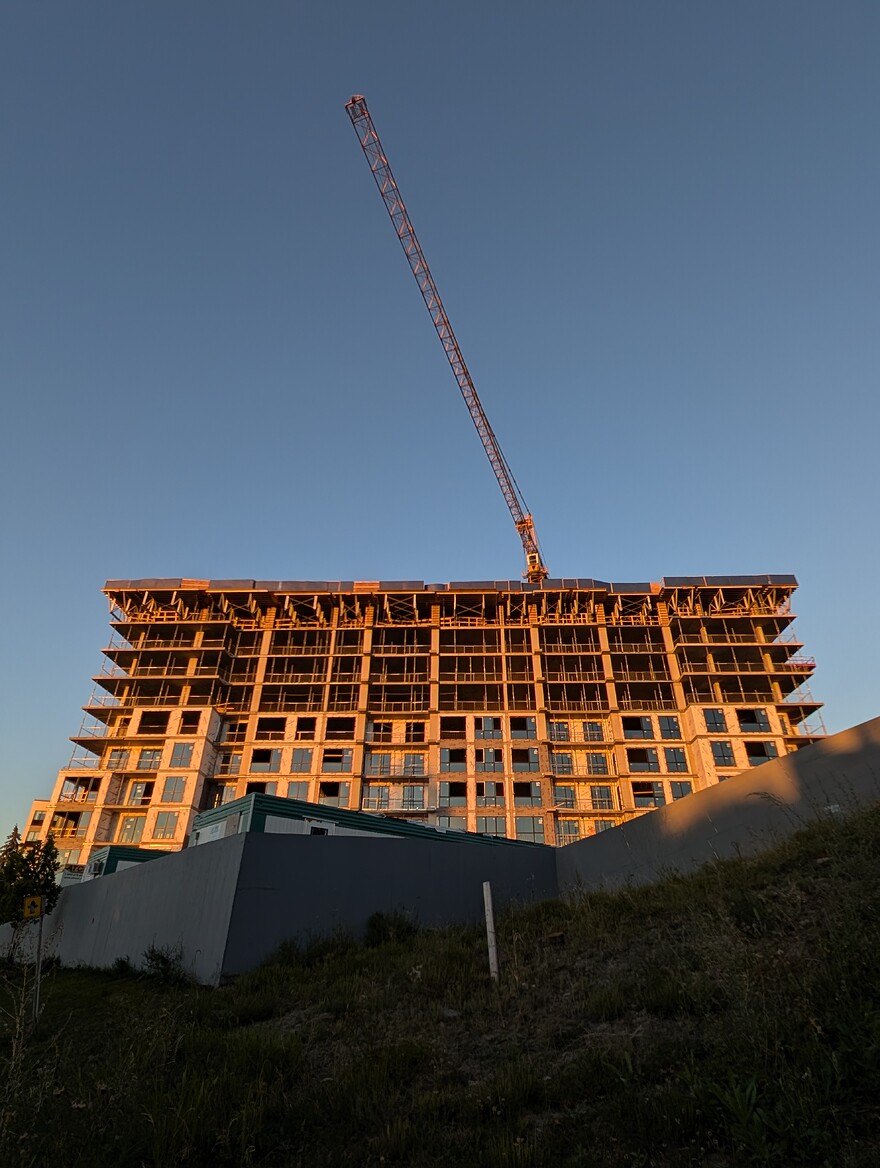 PXL_20250920_224021137