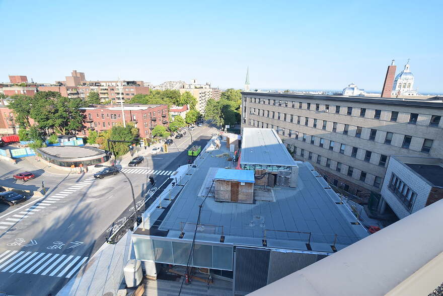 Station Édouard-Montpetit du REM - 2024-09-04 - 8 h 02