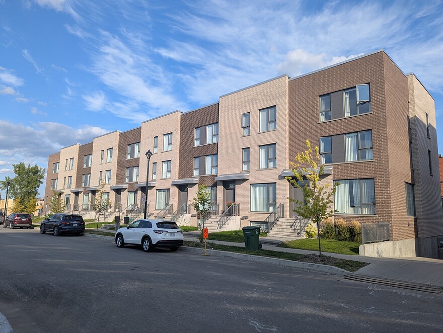 PXL_20250910_211431333.MP