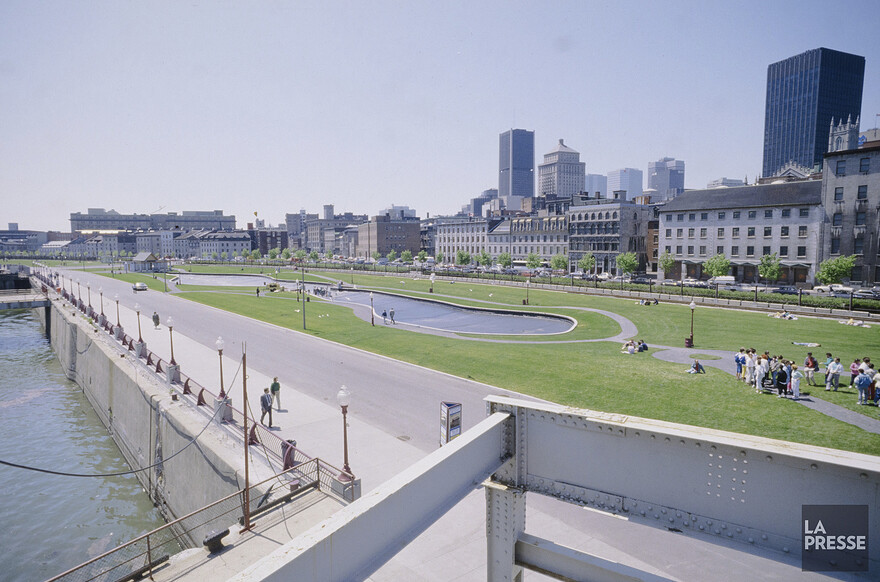 06M_P833S5D1987-0190_006