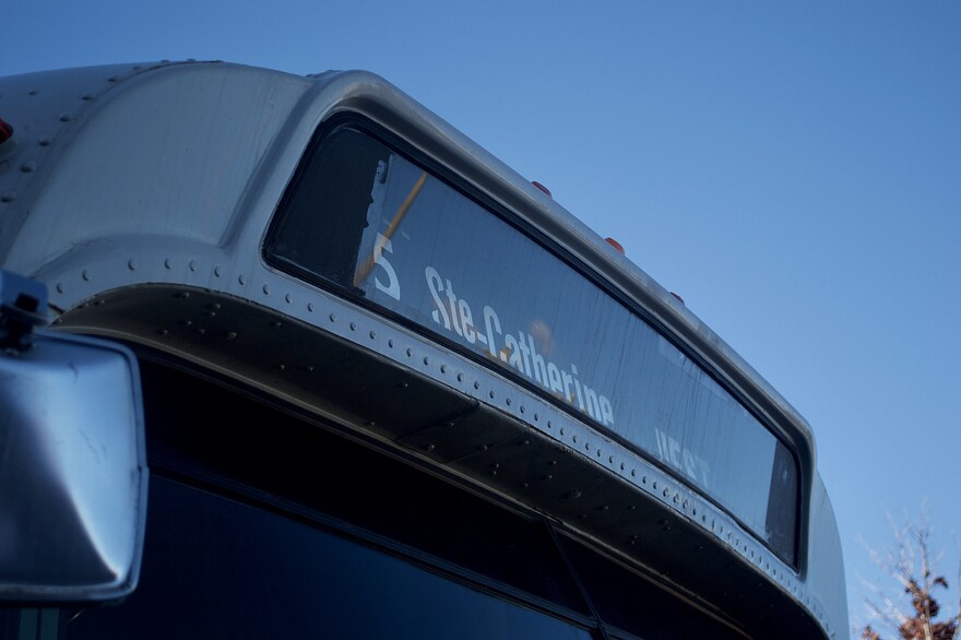 CAD755C4-5AFA-492B-9D03-949BF1D2D7E7_1_201_a