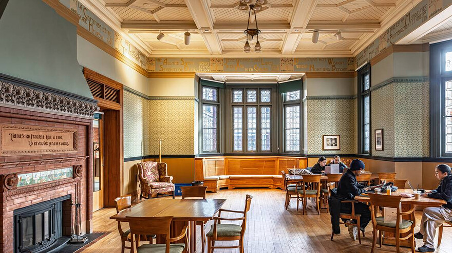 The Westmount Public Library is nearly triple its original size, with two reading rooms, a children’s department, a teen section, a makerspace area and an art and photo gallery, among other features. ©Dave Sidaway Montreal Gazette