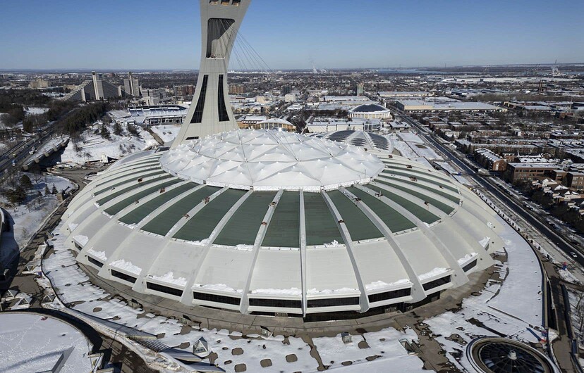 La ministre du Tourisme, Caroline Proulx, a dévoilé lundi certains détails du projet évalué à 870 millions de dollars visant à munir d’ici 2028 le Stade olympique d’un nouveau toit suspendu fixe et d’un anneau technique allégé.