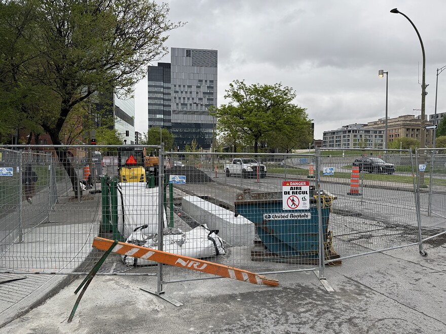 Viger / De Bullion, vue vers l'est