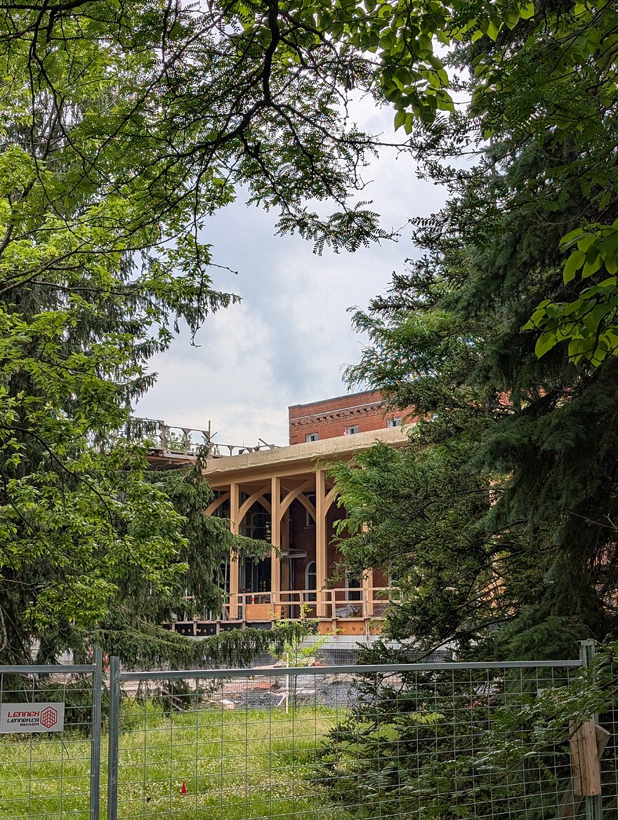 PXL_20250701_192655312