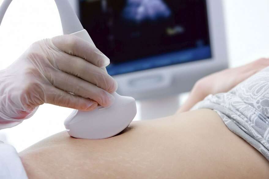 Les femmes dont la première grossesse survient après 28 ans sont plus susceptibles d'avoir des enfants du même sexe.