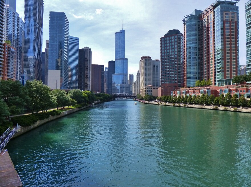 chicago-river