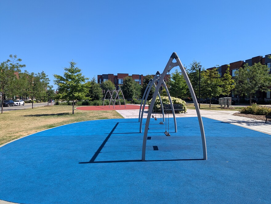 PXL_20250815_190102267