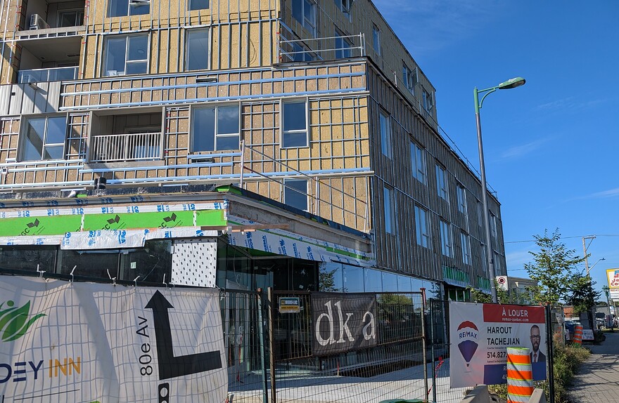 PXL_20250903_125237136