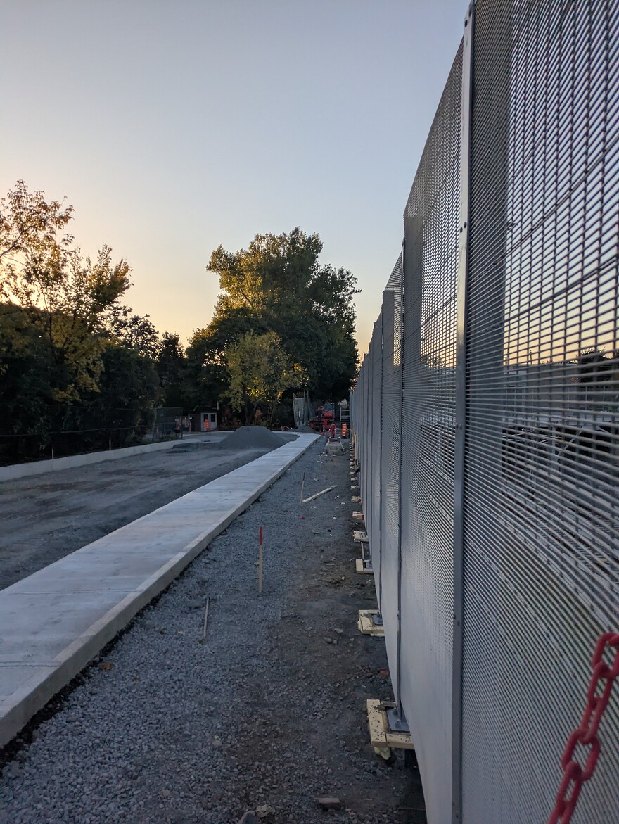 PXL_20251003_214811616