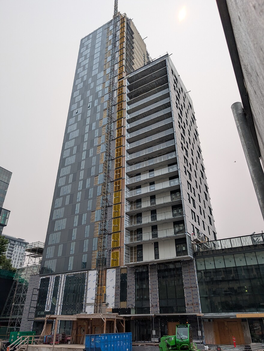 PXL_20250803_164727305