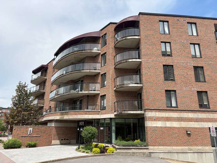 Les aînés qui resteront dans leur logement de la Résidence du Campanile devront composer avec la fin des services de repas, d'infirmerie et de loisirs.