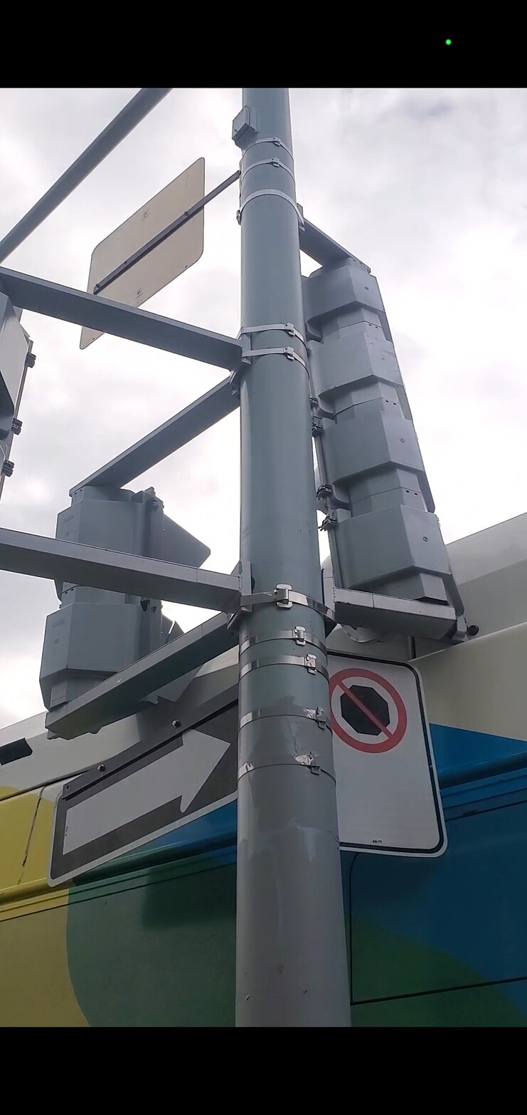 Screenshot_20251025-213048_Gallery