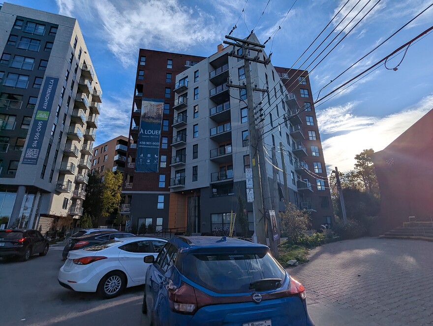 PXL_20251029_193102931