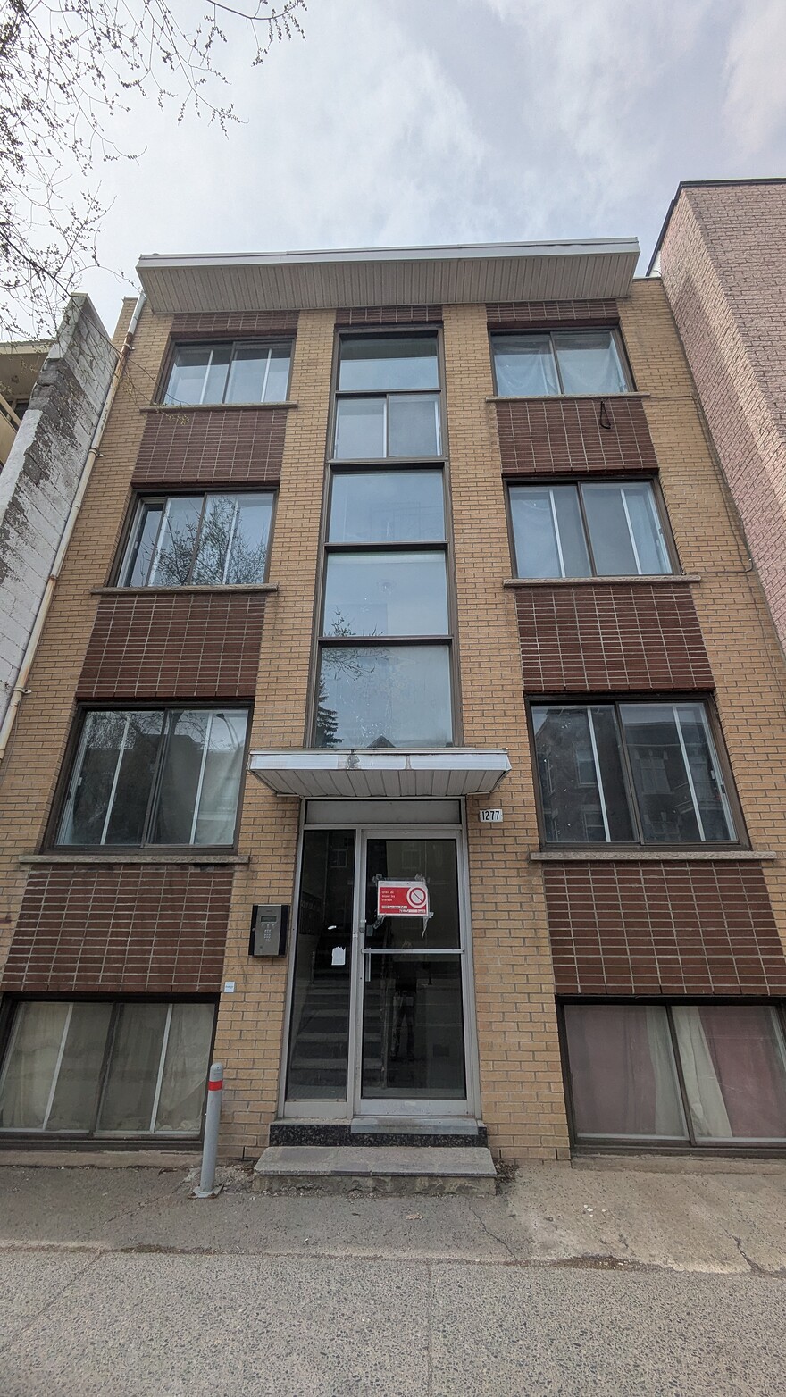 PXL_20250503_180658087.MP