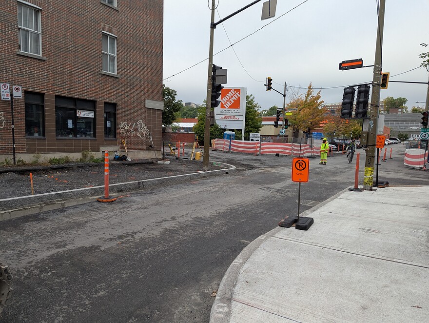 PXL_20250926_121558375