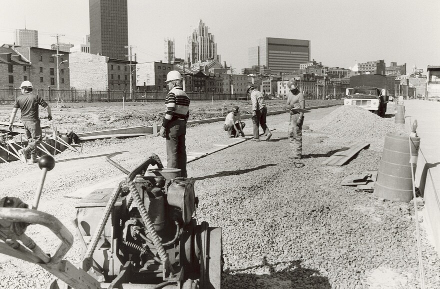 06M_P833S4D0010_0014_1