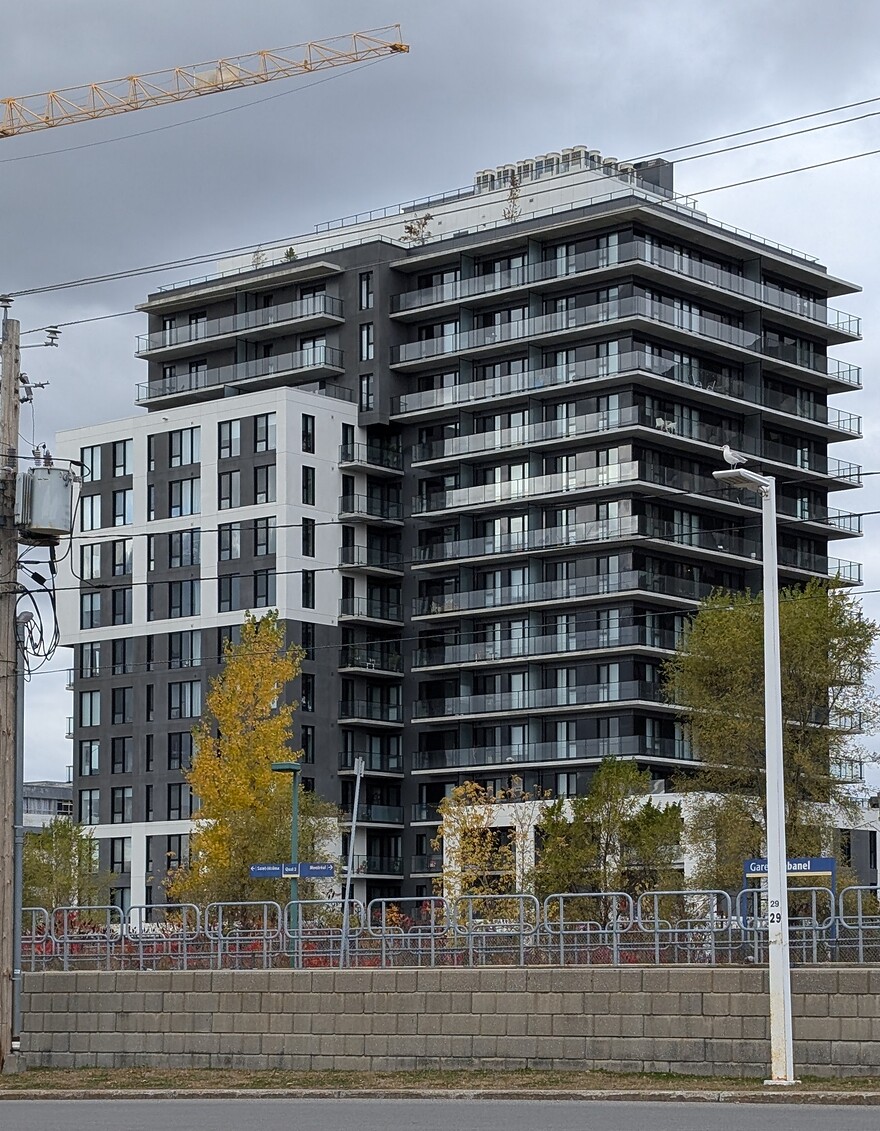 PXL_20251026_181637905~2