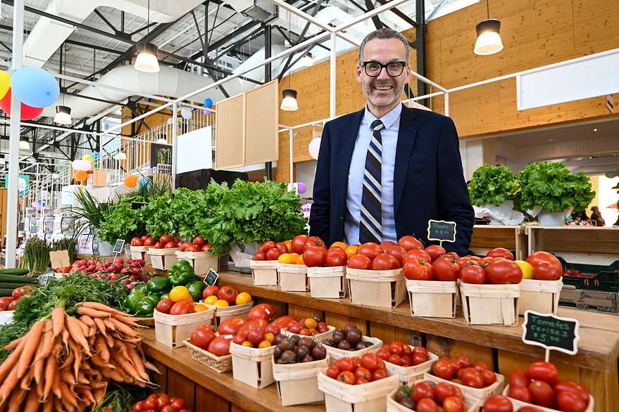 Le directeur général du Grand Marché de Québec, Mario Goulet, souhaite poursuivre les actions afin que le Grand Marché soit un lieu recherché par les consommateurs et les entreprises locales.