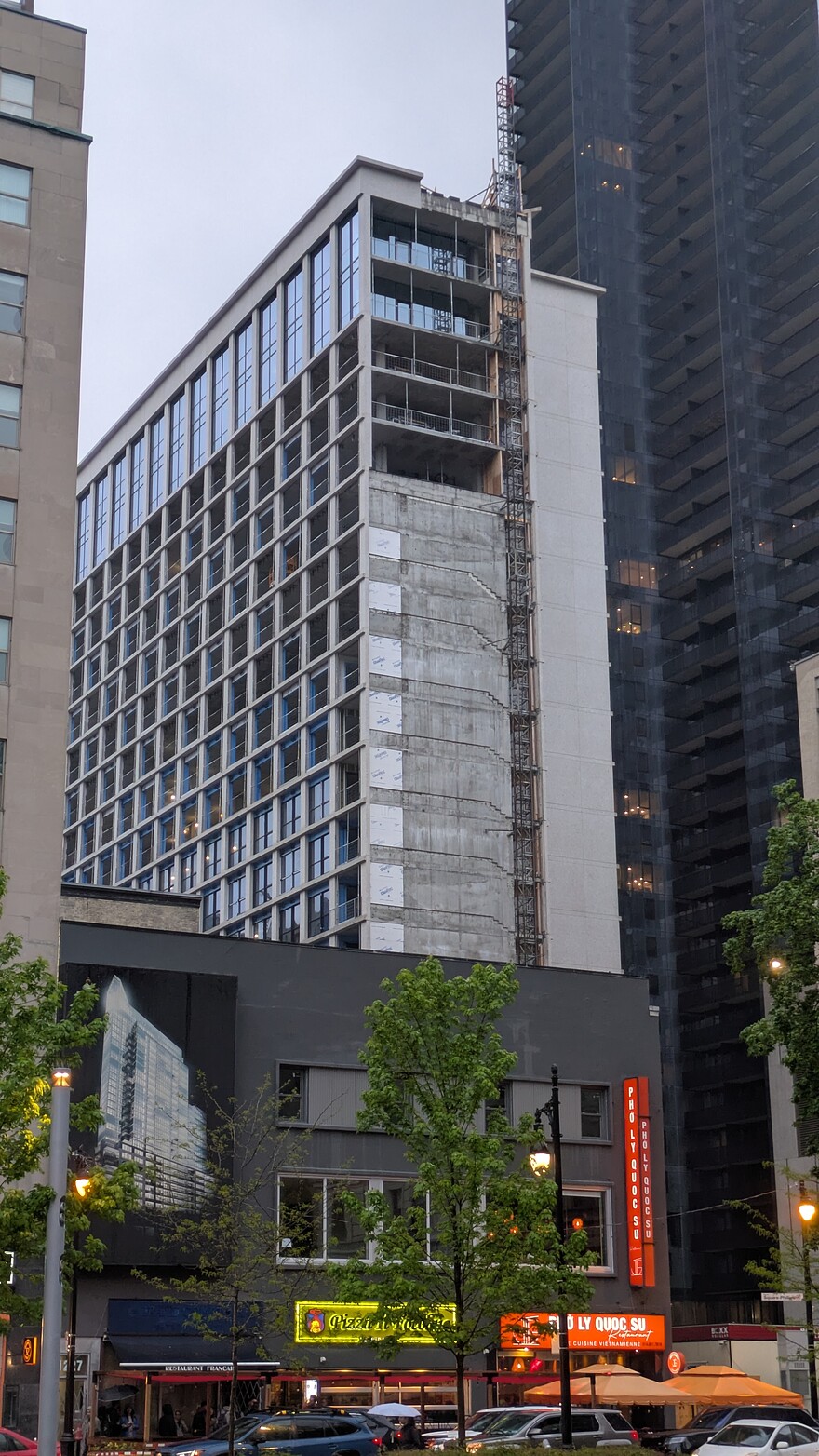PXL_20250524_000534452.MP