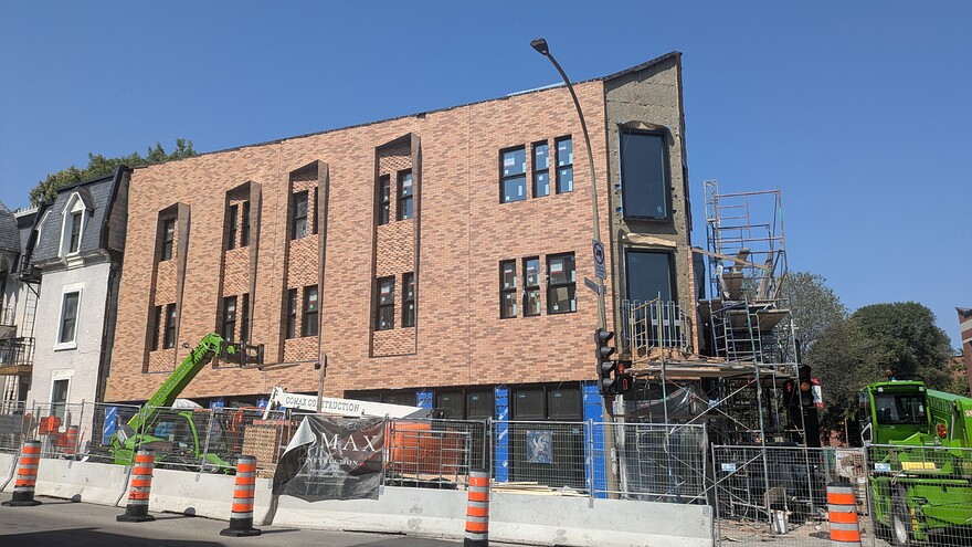 PXL_20250816_184517448.MP