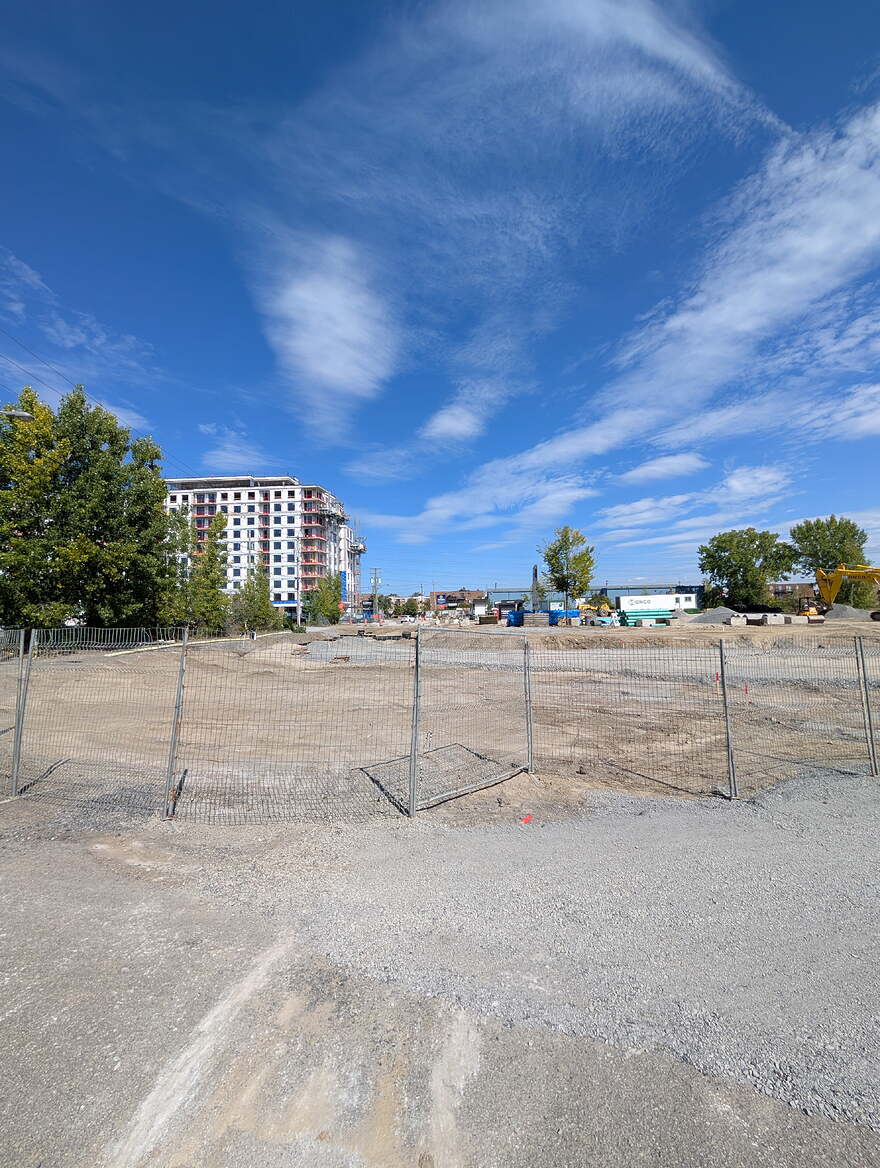 PXL_20250913_175214747.MP