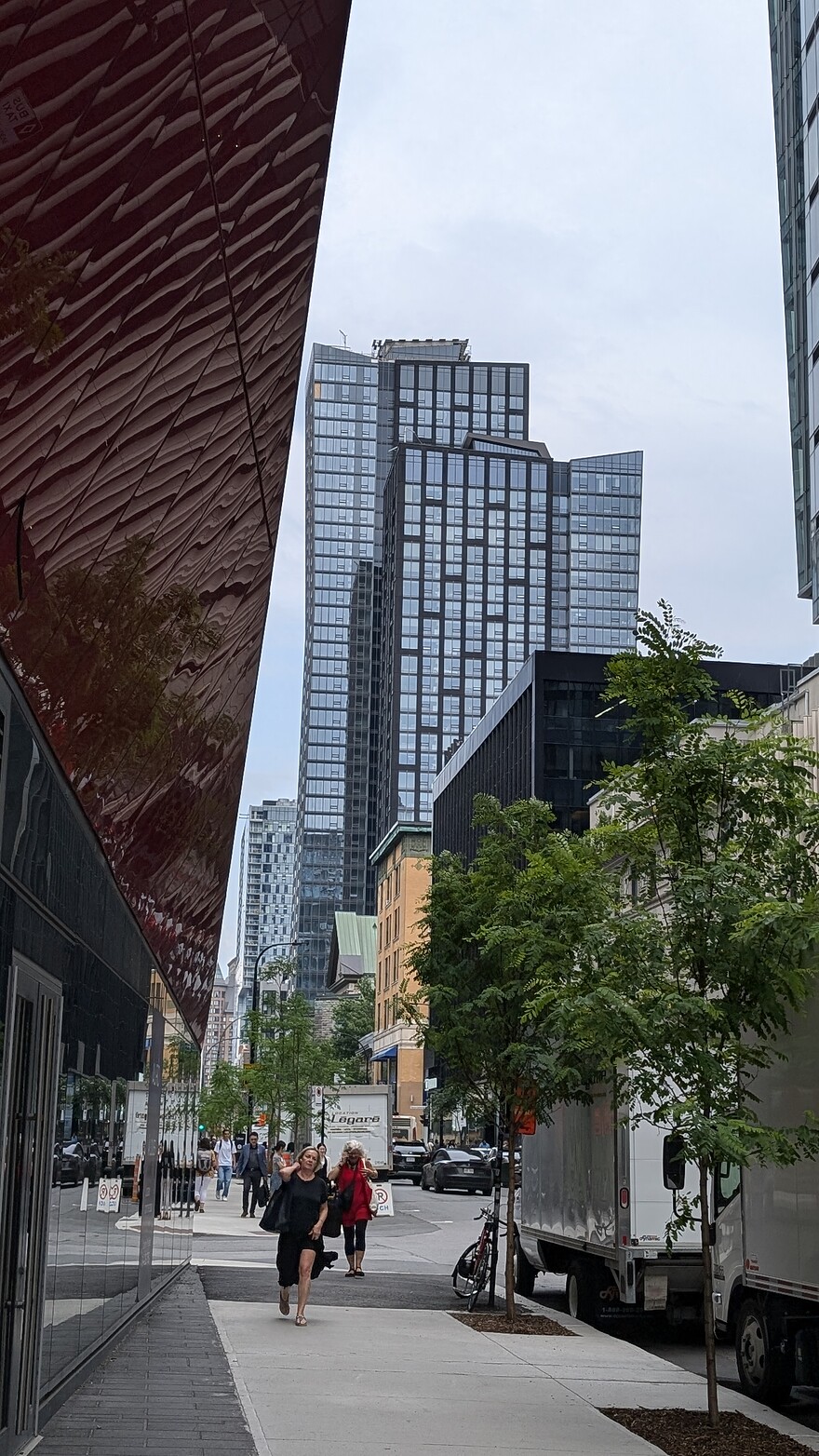 PXL_20250703_211147705