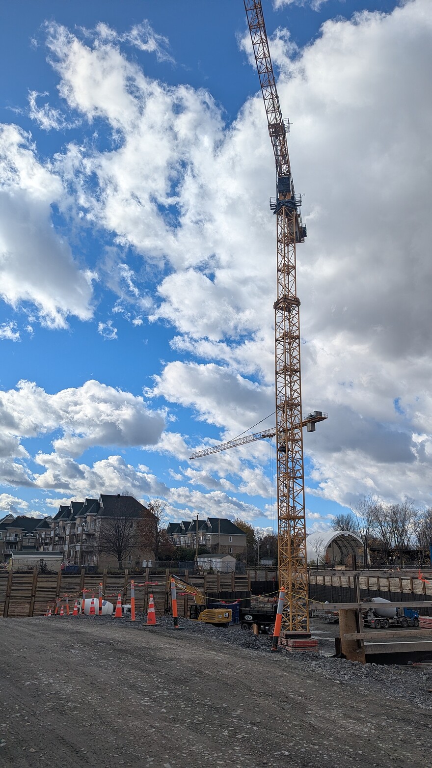 PXL_20251104_175143503