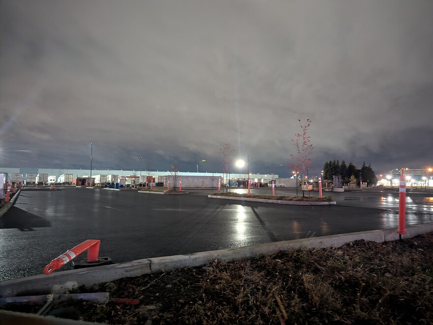 PXL_20251104_030622580