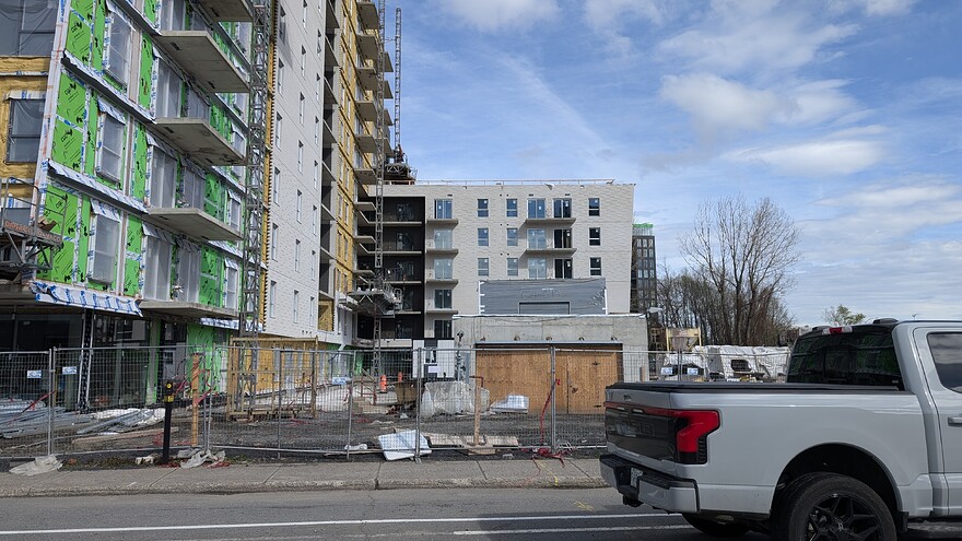 PXL_20250506_201809669