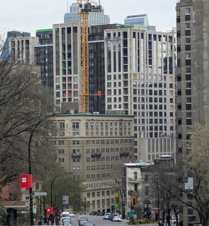 PXL_20250503_185612920~3